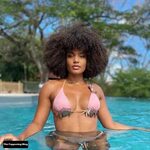 Alicia Aylies Nude & Sexy Collection (30 Photos + Video) - O