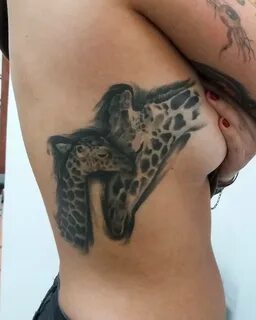 40 Best Giraffe Tattoo Ideas Collection at Display