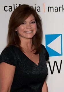 Valerie Bertinelli's long brown hair with large round lines