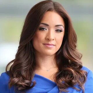 Journalist of Mix Ethnicity, Cassidy Hubbarth, And Her Fondn