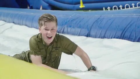 Robert & Chandler test out Australia Zoo’s waterslide for Su