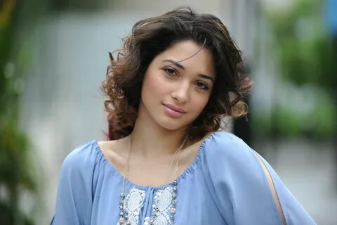 Tamanna Cute Face Expression Nice Looking Pics-1 Beautiful I