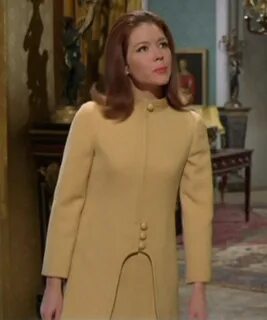 The Avengers : Fashion Guide to Series 5 : 3 Emma peel, Dame