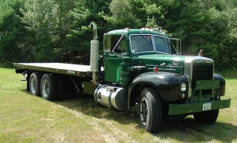 1959 Mack B75 - BMT Member's Gallery - Click here to view ou