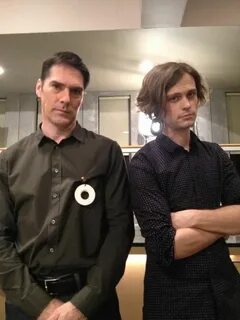 Hotch and Spence put on their game face! Matthew gray, Matth
