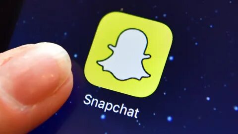 Snapchat users are FURIOUS over new update - how to avoid it