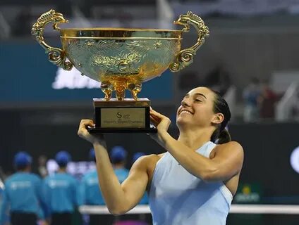 Caroline Garcia - Bio, Net Worth, Dating, Boyfriend, Family,