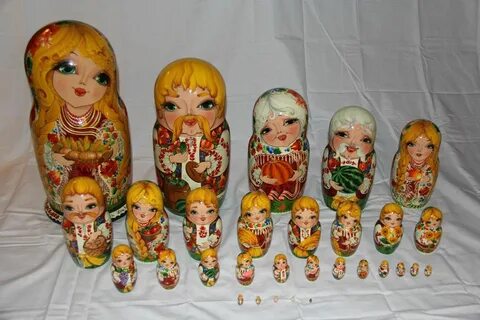 Ukrainian Matryoshka Nesting Doll - 30 Pc - Petrykivka Style