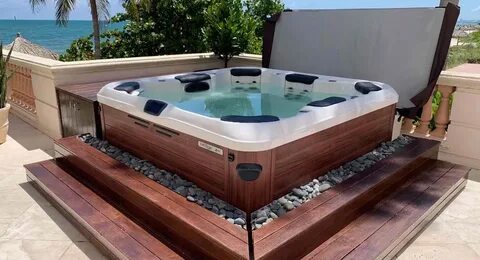 Best Hot Tubs of 2022 - Reviews
