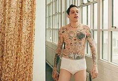 Pete Davidson NSFW Movie Scenes & Sexy Shirtless Photos - Me