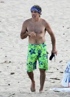 Ben Stiller shirtless. Ben Stiller Shirtless Pictures in Haw
