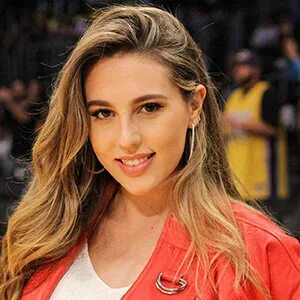 Scarlet Rose Stallone Wiki, Age, Height, Siblings, College