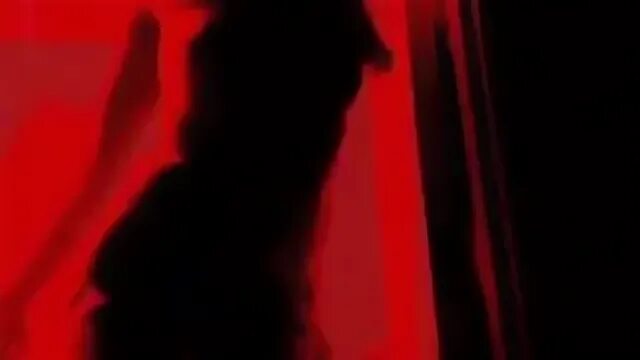 Reddit Girl does NSFW Silhouette Challenge for Tiktok - BigA