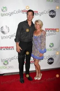 Photos and Pictures - LOS ANGELES - APR 29: James Denton, Er