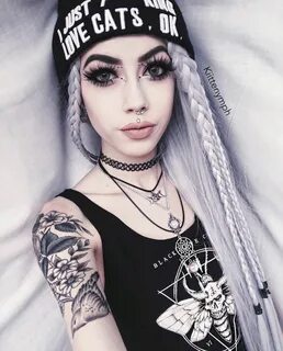 Pin by Sam Inactive on People Grunge hair, Goth model, Cool 