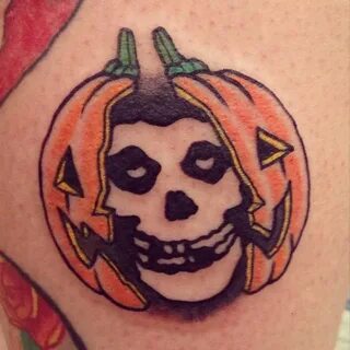 Seasonally Ghoulish and Creative Halloween Tattoos Pumpkin t