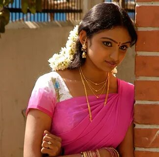 Tamil Serial Aunty / Tamil Serial Actress Mahalakshmi Hot Ph