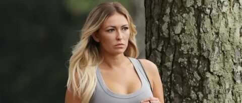 Paulina Gretzky Says Dustin Johnson Offered Her Money To Not