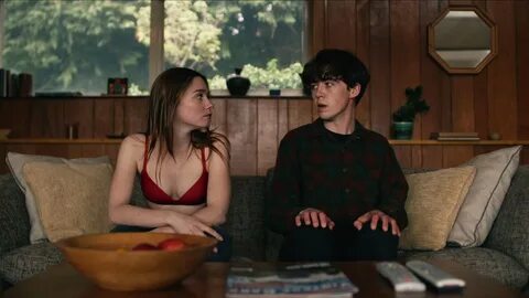 The End of the F***ing World nude pics, página - 1 ANCENSORE