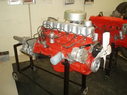 File:Chrysler Australia Hemi six cylinder engine (5053237639