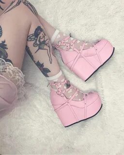 Demonia Shoes on Instagram: "Baby Spice vibez w/ darling @sa