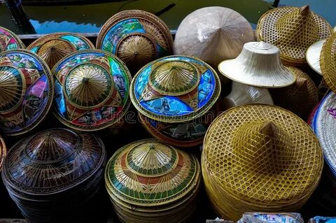 Красочные тайские шляпы стоковое фото. изображение насчитыва