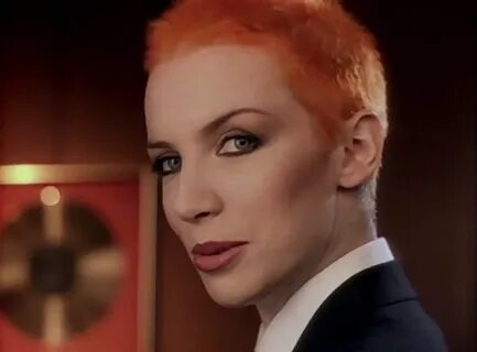Eurythmics: Sweet Dreams (Are Made of This) (1983)