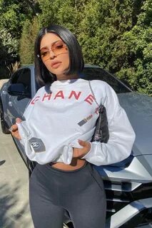 Kylie Jenner Looks Oh So Chic in Her Vintage Chanel Sweater 