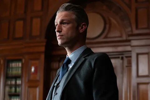 #Peter Scanavino on Carisi & Rollins' Mutual Support on 'SVU