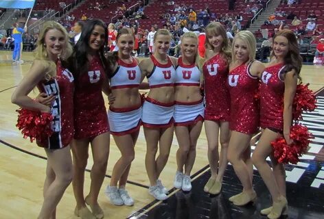 Utah Utes Cheerleaders Group shot MIKE Flickr