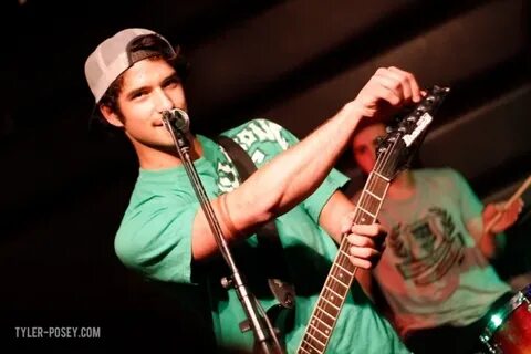 Lost in Kostko Live at the Key Club - Tyler Posey Photo (310
