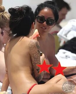 Kiara Mia and Her Friend Topless on the Beach in Miami Holly