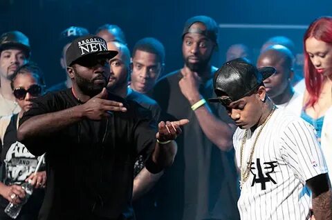 RAPPERS WILL PULL ANYBODY IN DURING A BATTLE ..NO1 IS SAFE !