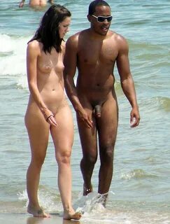 Негры на нудистском пляже - 91 красивых секс фото