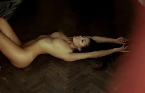 Constance Nunes Nude & Sexy Collection (162 Photos + Possibl