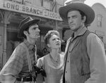 Gunsmoke (1955-1975) James arness, Gunsmoke, Tv westerns