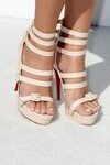 Hollywood Star Feet: Khloe Kardashian Feet