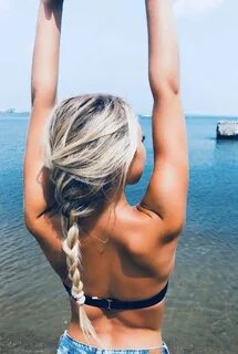Barstool Local Smokeshow Of The Day - Bailey From Boston Uni