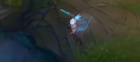 Dawnbringer Riven Chroma skin - League of Legends skin