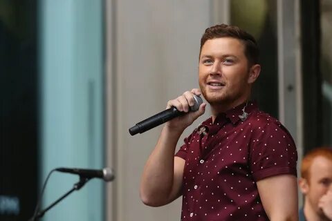 Scotty McCreery’s '5 More Minutes': Watch Video - Rolling St