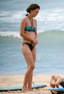 Maggie Gyllenhaal - More Free Pictures 3