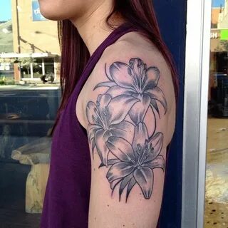 40 Colorful Lily Tattoos Lily flower tattoos, Flower tattoo 
