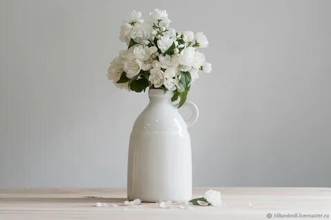 Большая ваза Bottle White 2,4 л - купить онлайн на Ярмарке М