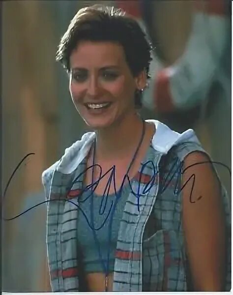 Lori Petty Free Willy autographed 8x10 photo with COA by CHA