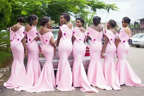 Hot Bridesmaids Sets The Internet On Fire With Their Assets 