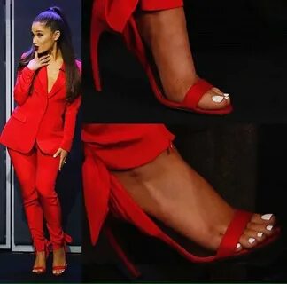 The Feet Library в Твиттере: "Ariana Grande Sexy Feet #feet 