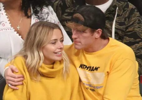 Corinna and logan paul. 