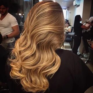 @cris_cobucci Carmel hair, Hair color caramel, Honey blonde 