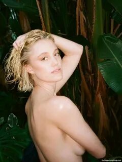 Maika monroe porn 🌈 Maika Monroe