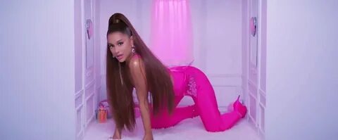 Ariana Grande Sexy (91 Pics + GIFs & Video) #TheFappening
